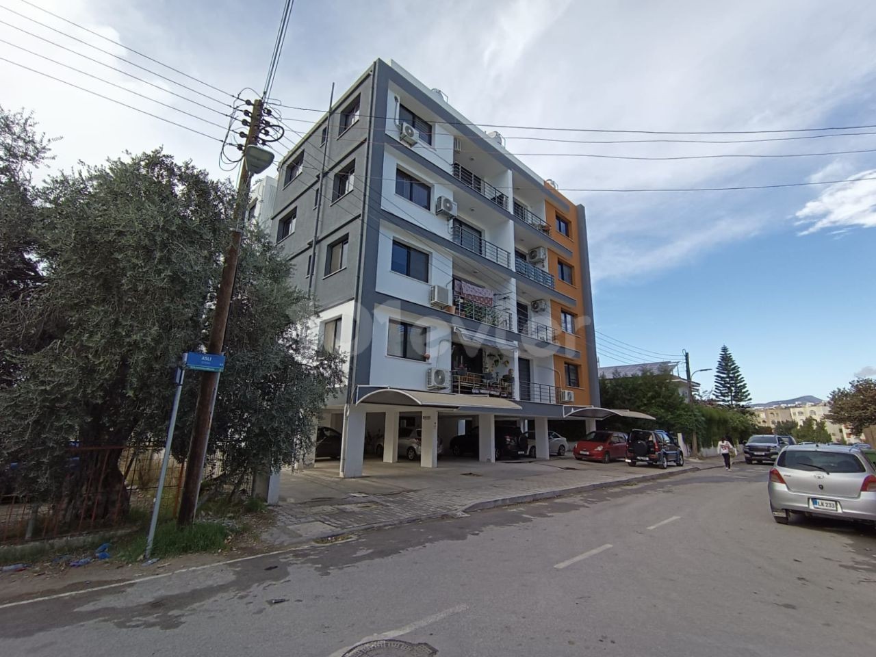 LEFKOCHA CENTRAL LOCATION 2 APARTMENTS FOR SALE (цена снижена !!!) ** 