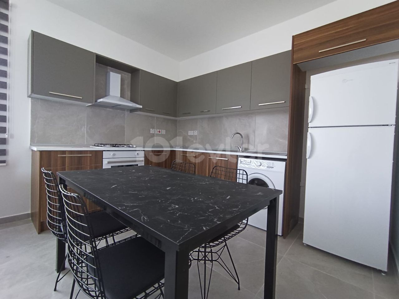 LEFKOŞA GÖNYELİ FULLY FURNISHED APARTMENTS FOR SALE (TAXES PAID)