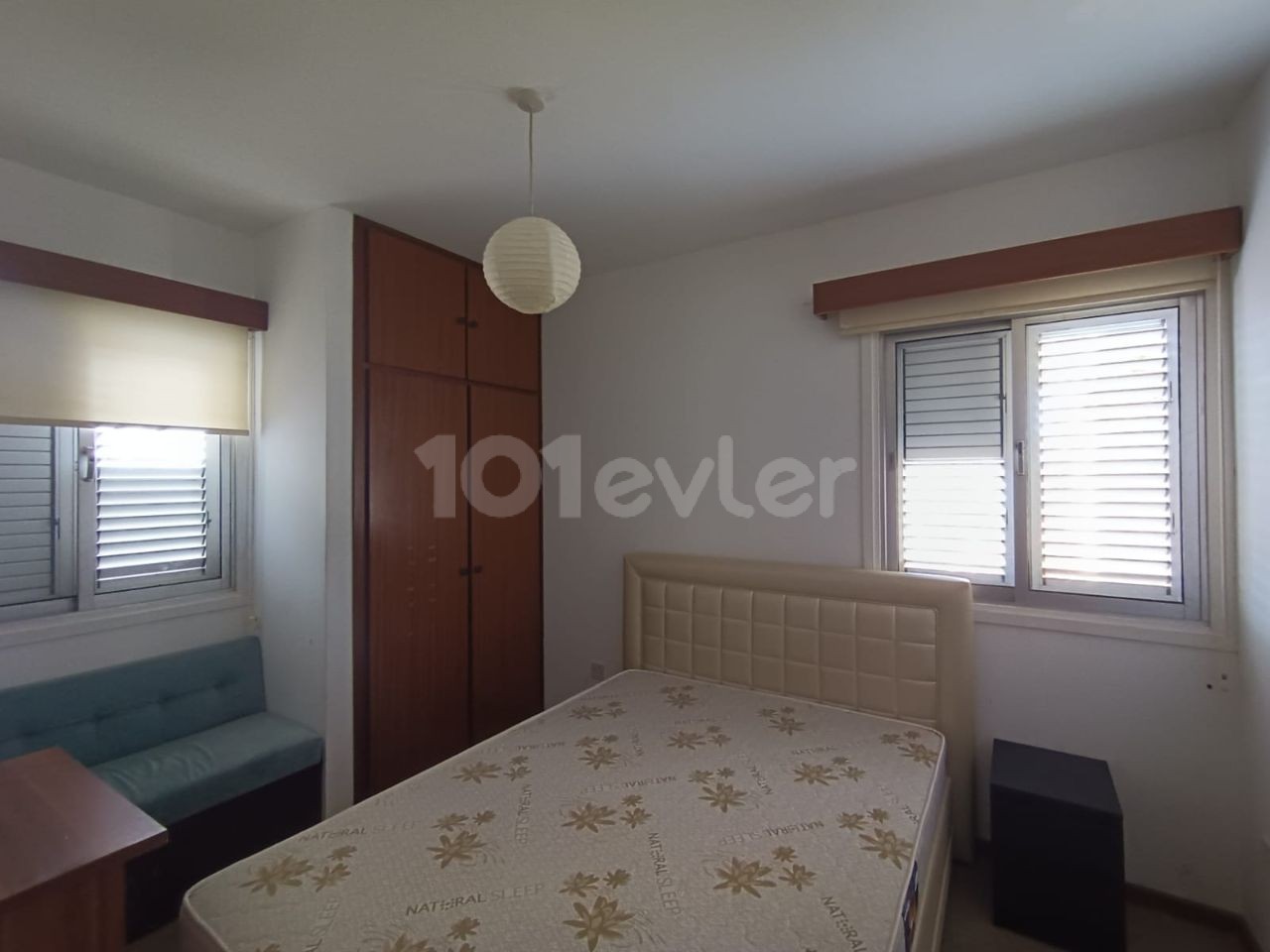 2+1 WOHNUNG IN GEHWEITE ZUR DEREBOYU STRASSE UND CAFÉS IN KÖŞKLÜÇİFTLİK