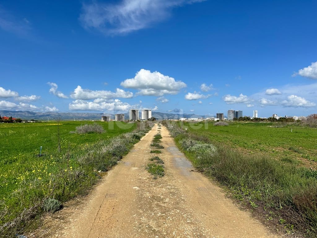 44 Acres of Zoned Land in Famagusta Geçitkale Center