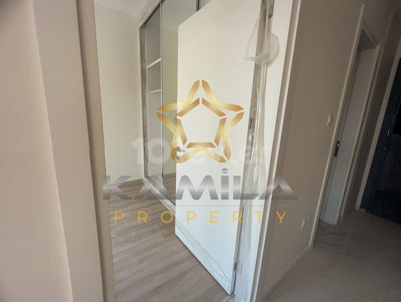 Luxury 1+1 Flat for Sale in Kyrenia Center