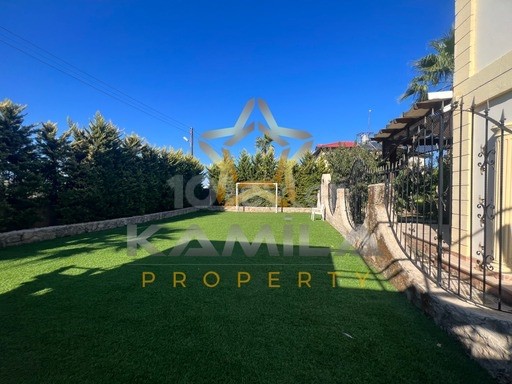 Villa For Sale in Yeşiltepe, Kyrenia