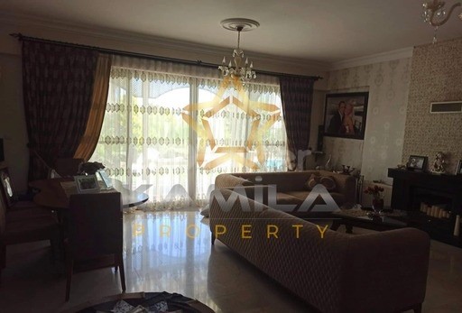 Villa For Sale in Yeşiltepe, Kyrenia