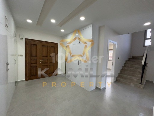 5+1 New Pool Villa for Sale in Yesiltepe