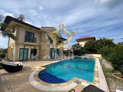 3+1 Seafront Villa for Rent with Pool in Karşıyaka