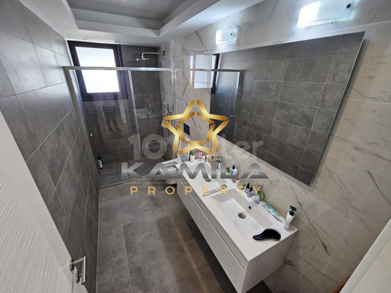 3+1 Luxus-Penthouse zur Miete im Zentrum von Kyrenia