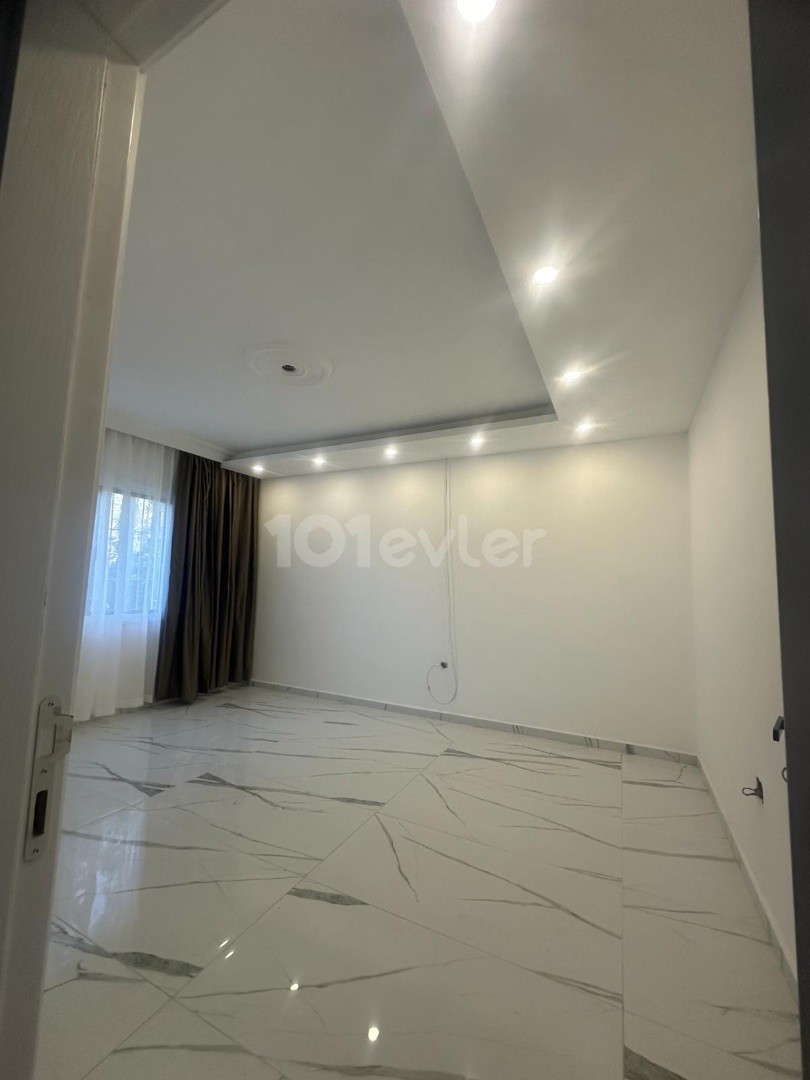 2+1 Flat for Sale in Kyrenia