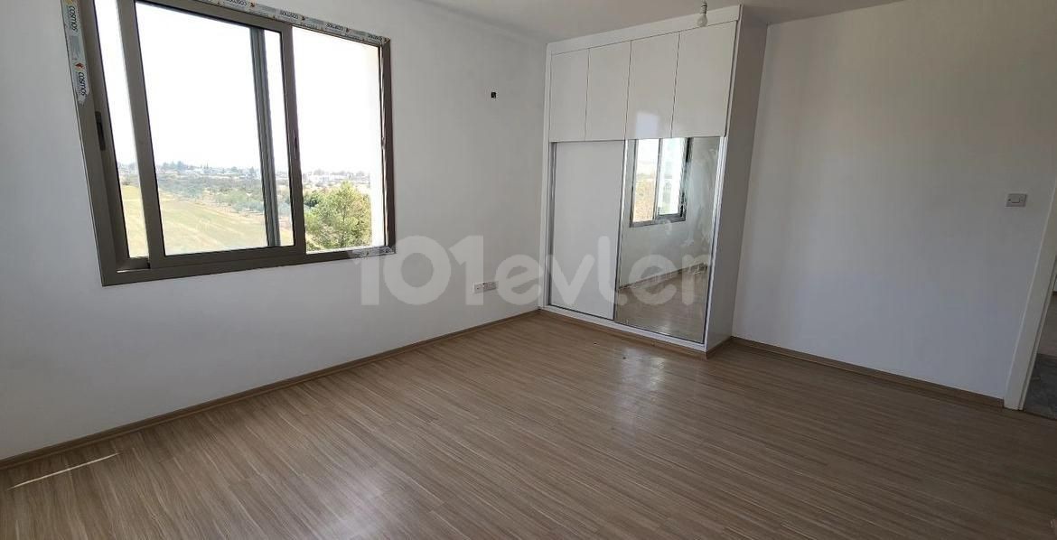 Lefkoşa Erülkü Yakını Kiralık Penthouse