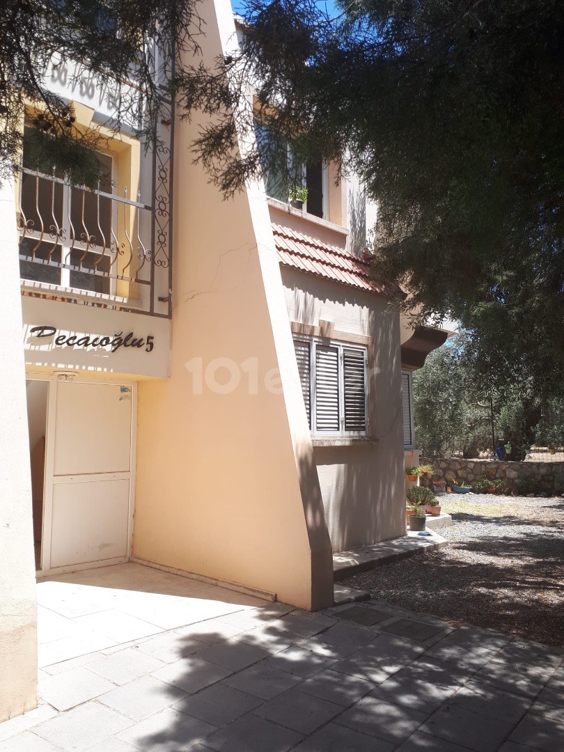 KYRENIA CENTER 3+1 FLAT FOR SALE