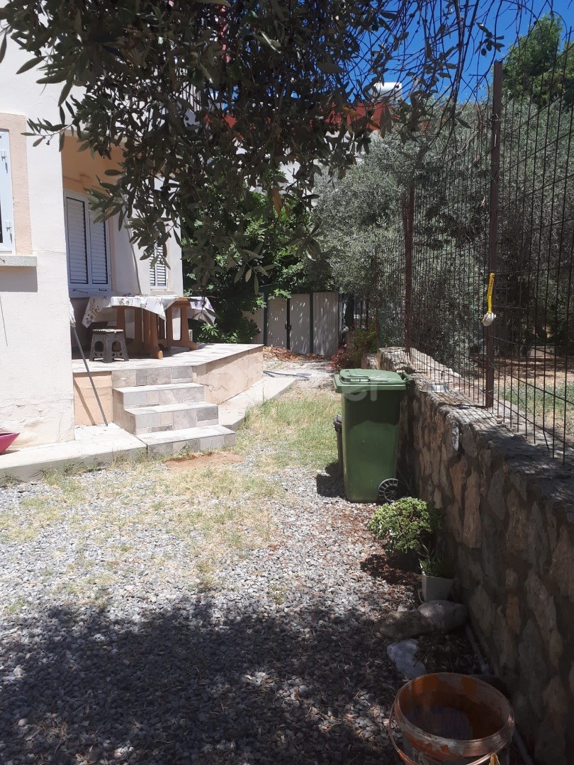 KYRENIA CENTER 3+1 FLAT FOR SALE