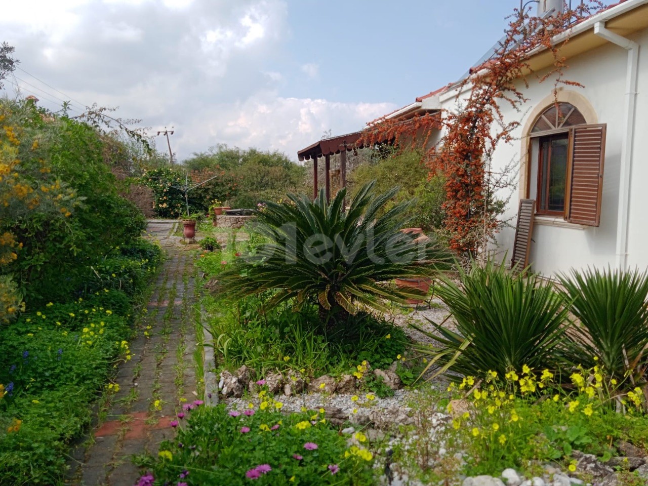 3+1 VILLA FOR SALE IN ÇATALKÖY WITH MOUNTAIN AND SEA VIEW