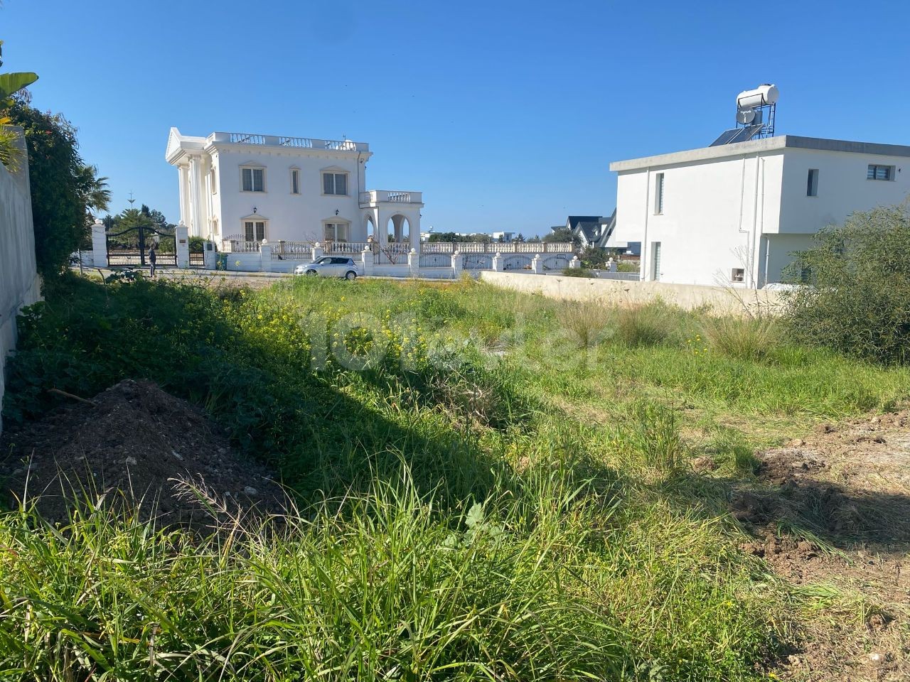 Girne/ Bellapais satılık konut imarlı arsa 