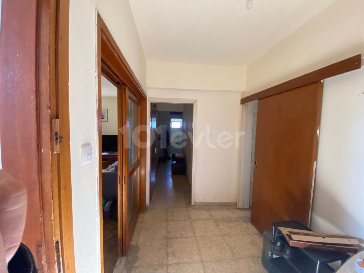 Kyrenia/Central 3+1 second floor flat for sale