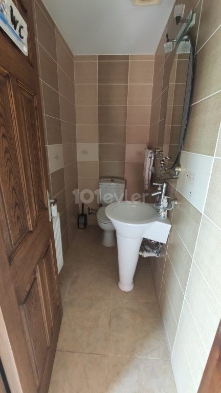 GAZİMAĞUSA MERKEZDE 3+1 SATILIK PENTHOUSE