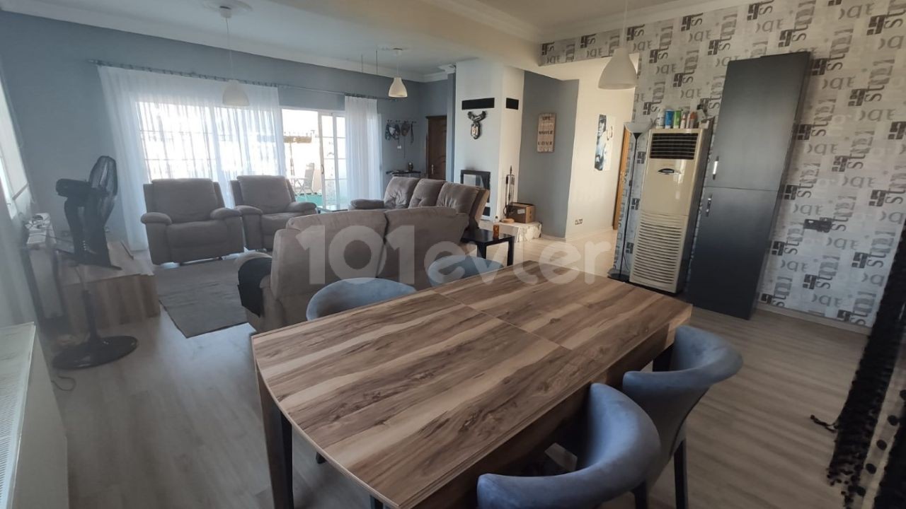 3+1 PENTHOUSE FOR SALE IN THE CENTER OF GAZİMAĞUSA ** 