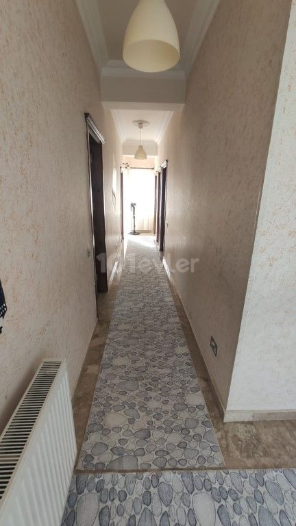 GAZİMAĞUSA MERKEZDE 3+1 SATILIK PENTHOUSE