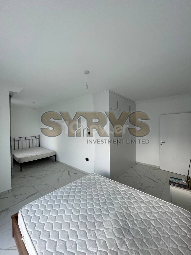 FURNISHED 1+1 FLAT IN A SITE WITH POOL AND GYM