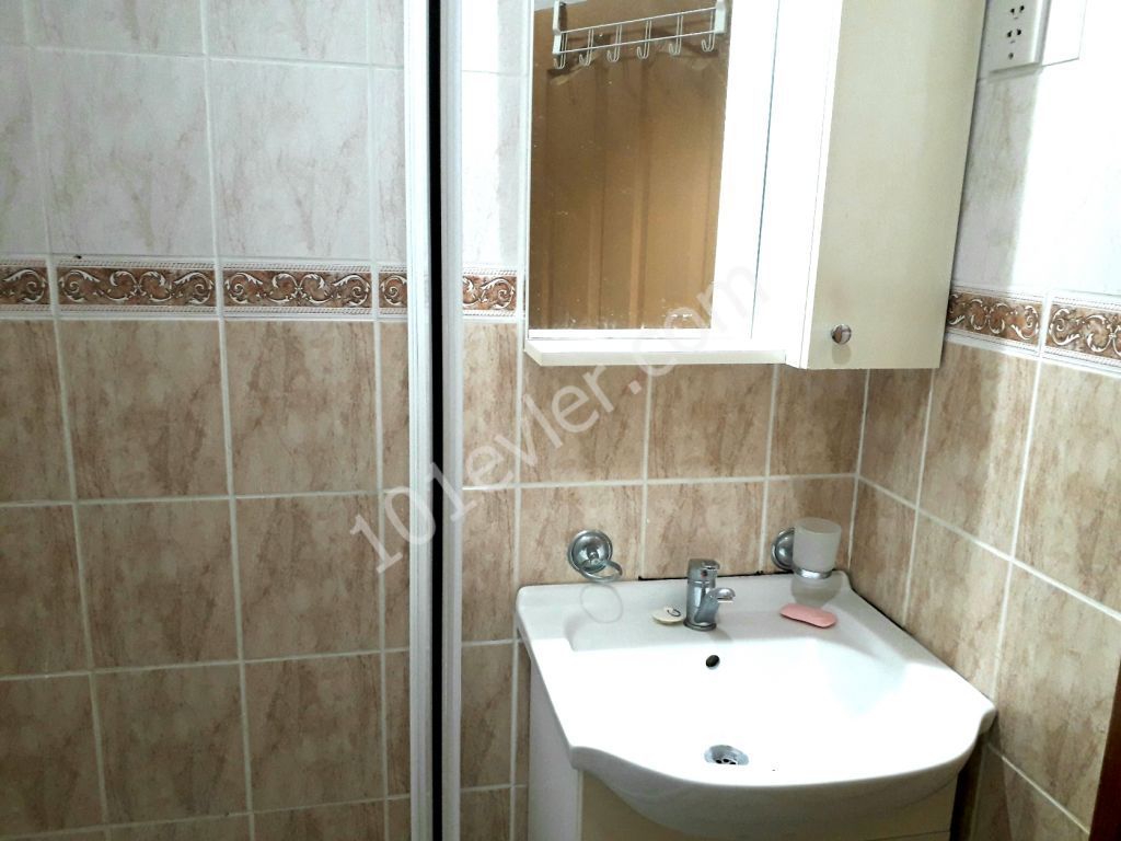 Eski Liman'a yürüme mesafesinde  kiralık studio ve 1+1 daire