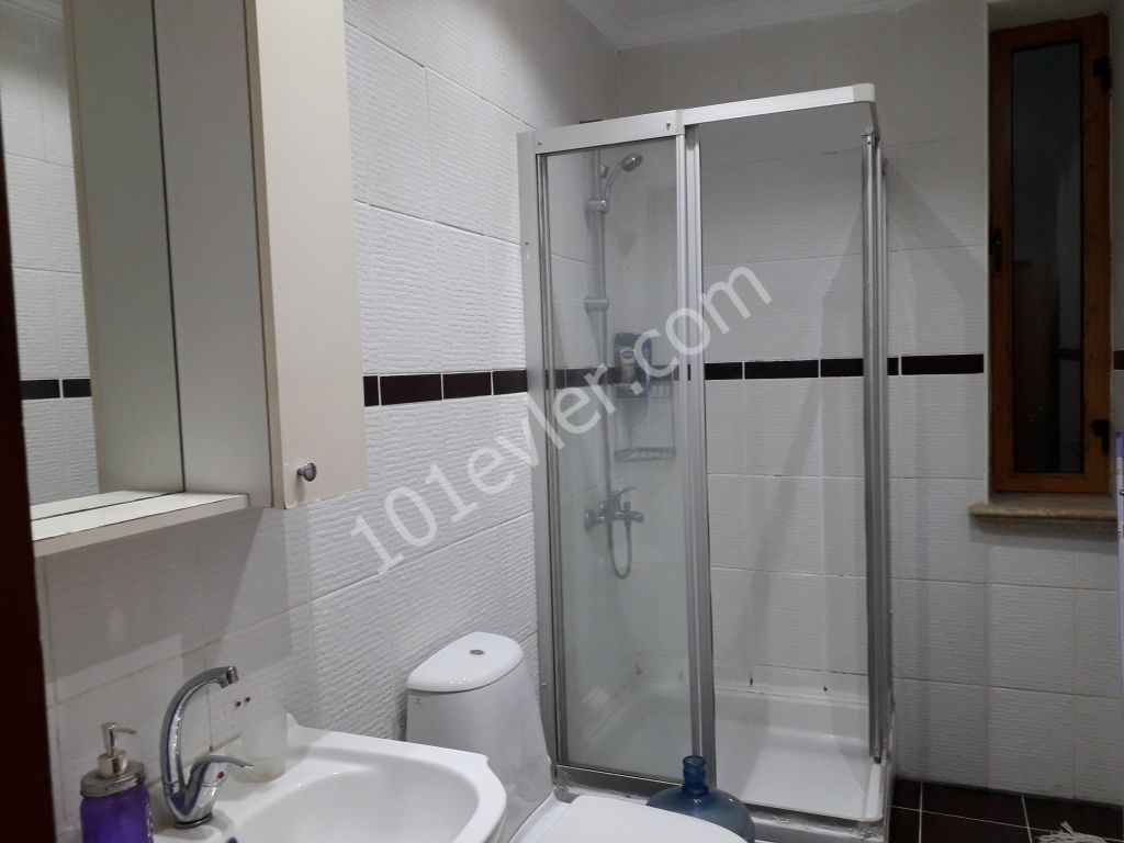 Eski Liman'a yürüme mesafesinde  kiralık studio ve 1+1 daire