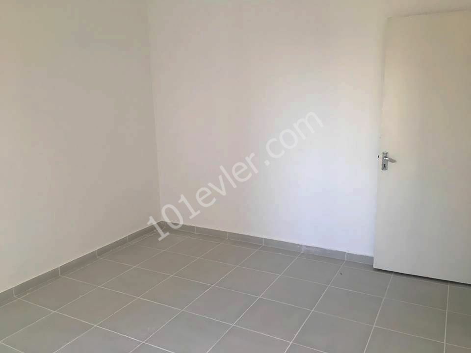 For sale 3 bedrooms apartment in city center