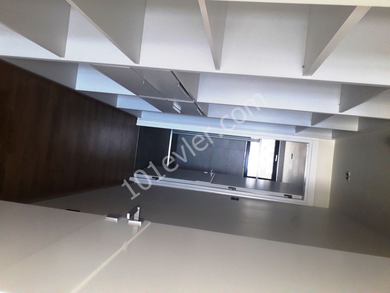 Girne merkezde satılık Lux Penthouse 