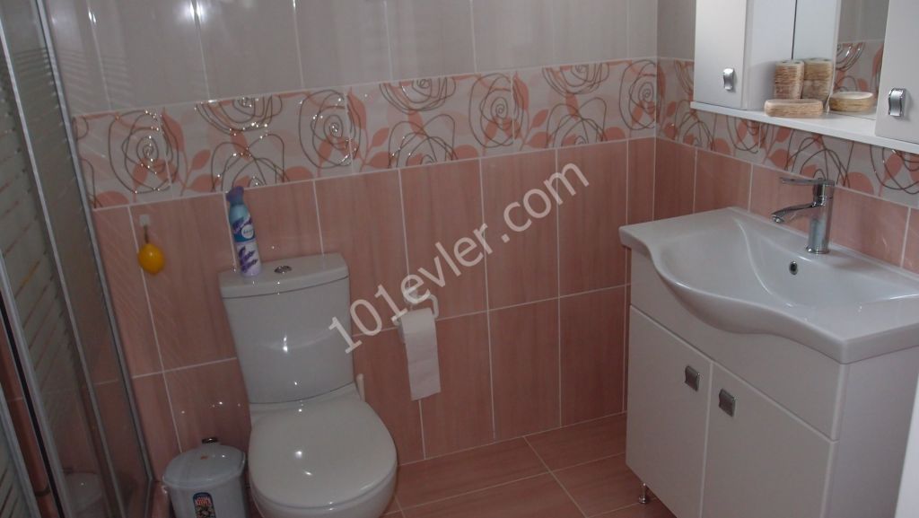 Zeytinlik te 3+1 full eşyalı satilik ikiz villa 