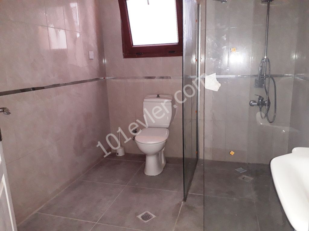 For sale  3 bedroom apartment in Girne city centre