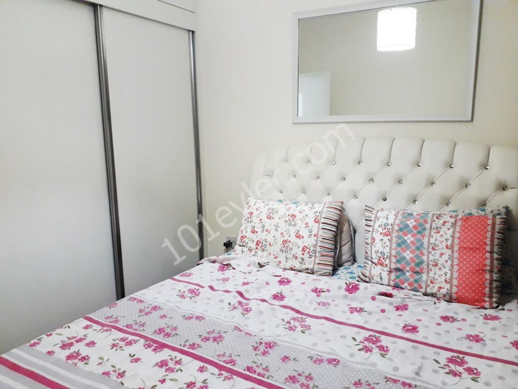 Girne merkezde TURK KOCANLI  3+1 satılık yeni daire 