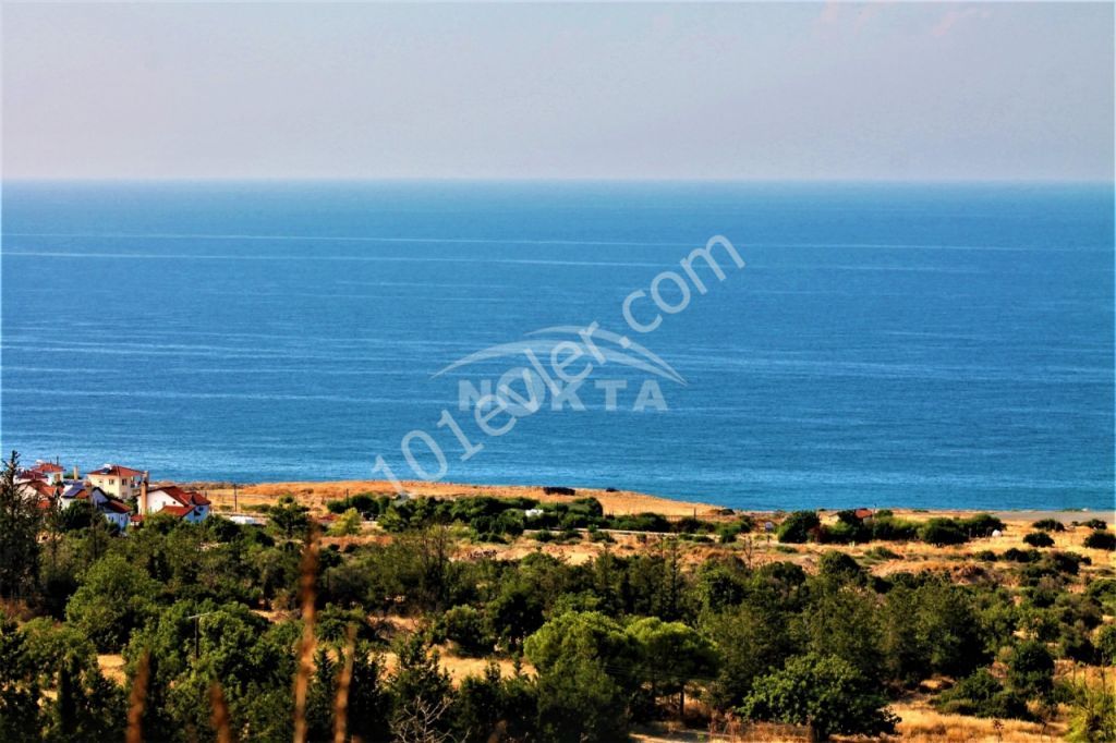 Esentepe'de SAHİBİNDEN Satılık İnşaata açık deniz ve dağ manzaralı arazi!