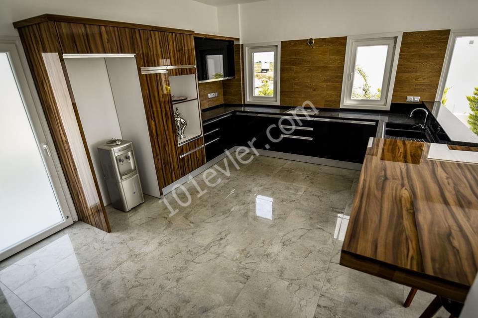 Three bedroom new luxury villa inTuzla. 