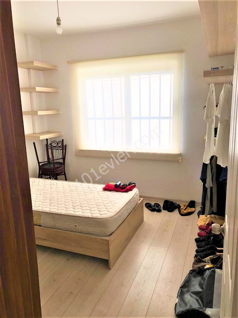 Çatalöyde temiz ve bakımlı kiralık ful eşyalı,ortak havuzlu  daire.