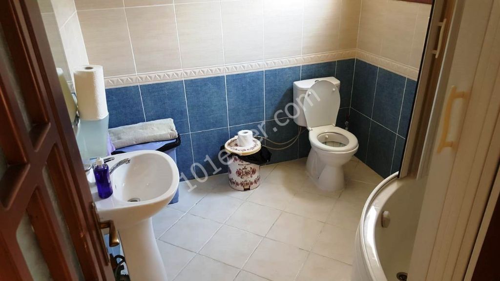 Esentepede lux bir villa uzun vadeli kiralık 