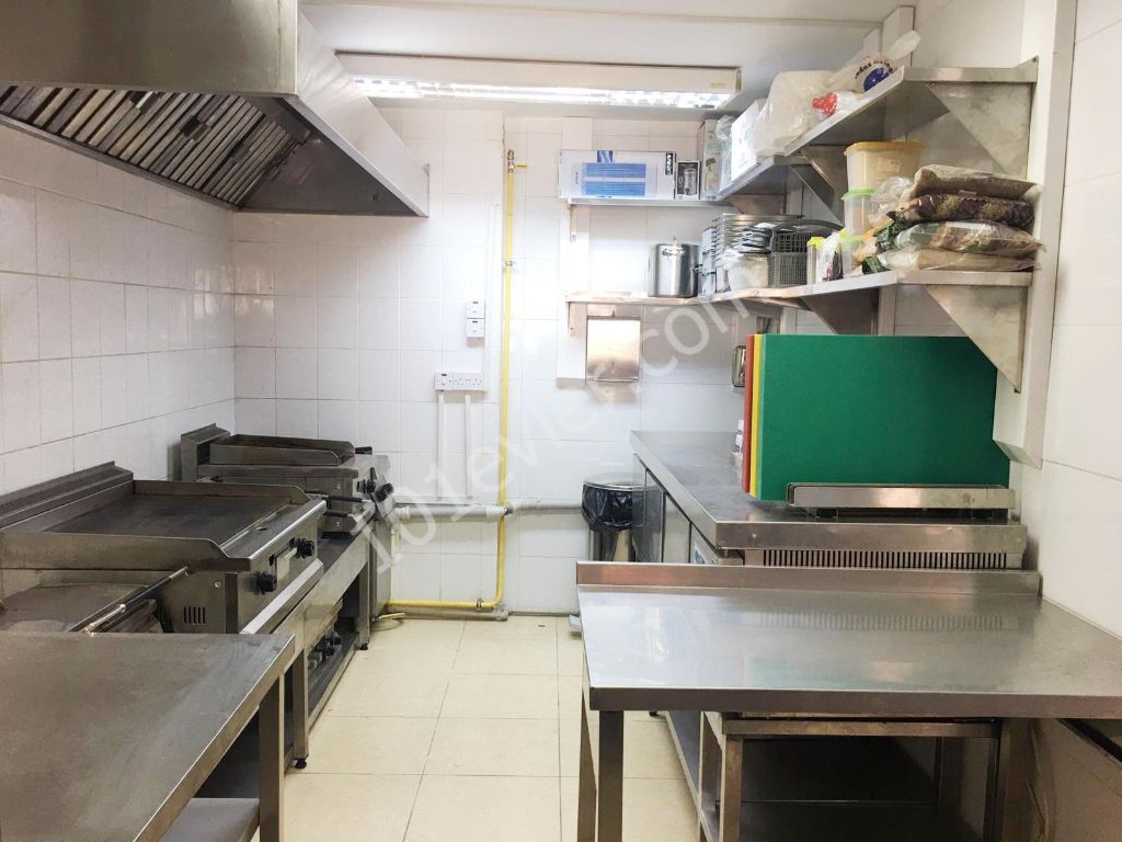 Arbeitsplatz Kaufen Mieten in Girne Merkez, Kyrenia