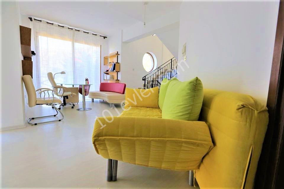  MAGNIFICENT TRIPLEX RESALE VILLA WİTH STUNNİNG VİEWS...