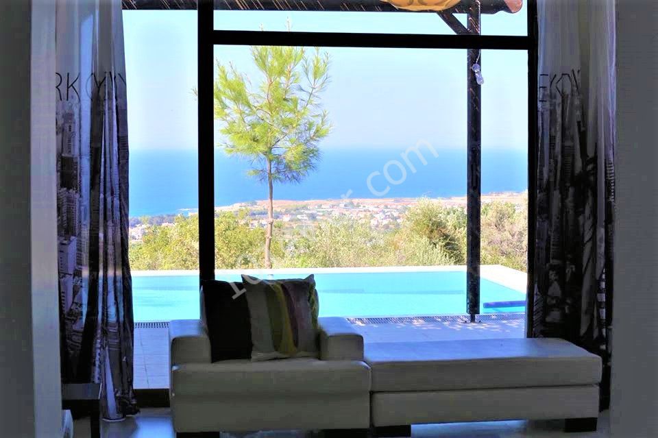  MAGNIFICENT TRIPLEX RESALE VILLA WİTH STUNNİNG VİEWS...