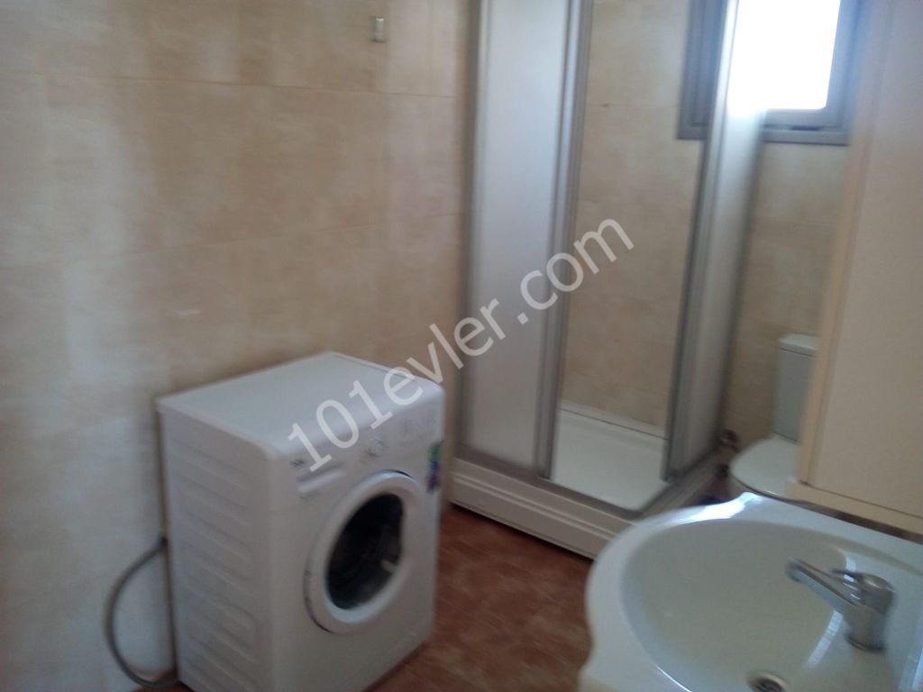 Girne merkezde 1+1 kiralık daire