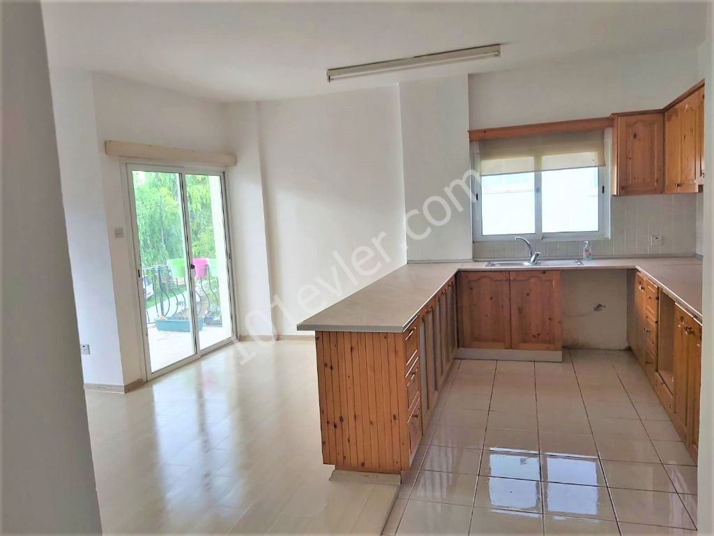 For rent 3+1 unfurnished apartment 