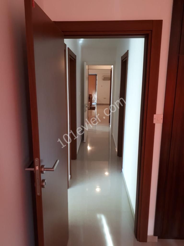 For sale large 3+1 apartment in city center