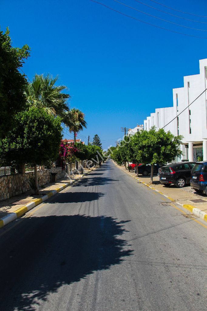 The building(villa) for sale in the magnificent location is close to the main street!!! ** 