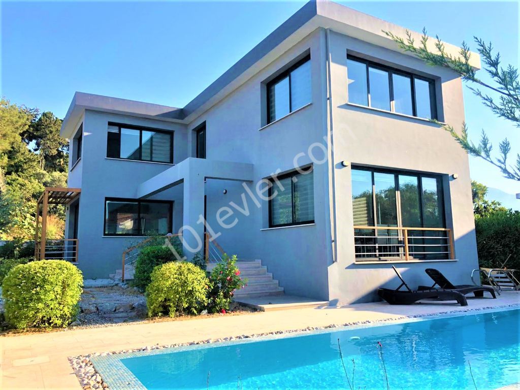 Villa To Rent in Çatalköy, Kyrenia