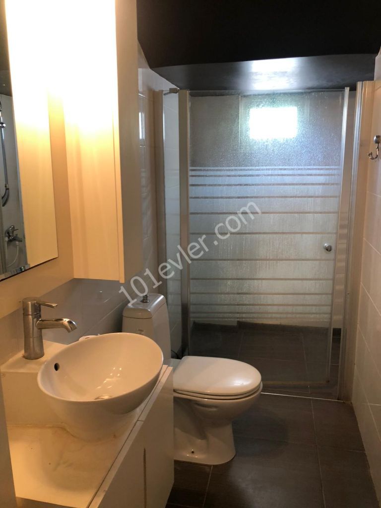 Flat To Rent in Ozanköy, Kyrenia