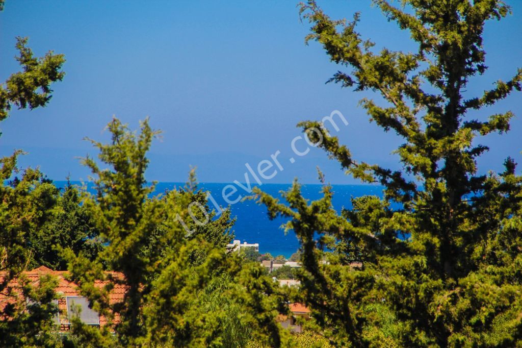 4 + 1 VILLAS FOR SALE IN KYRENIA ALSANCAK!!! ** 