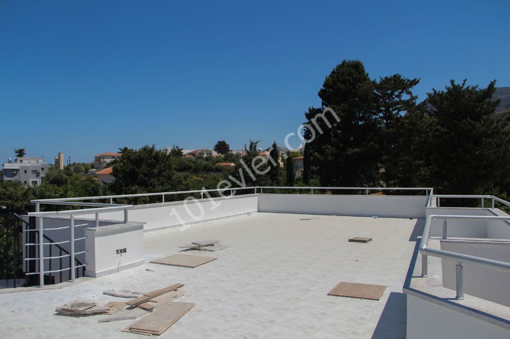 4+1 VILLA ZUM VERKAUF IN KYRENIA ALSANCAK!!! ** 