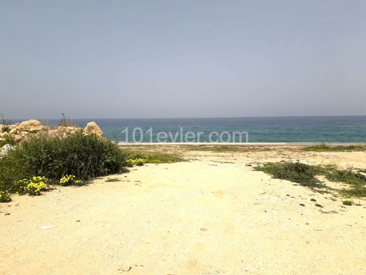 A land plot for sale on the seafront is an OPPORTUNITY Dec!! ** 