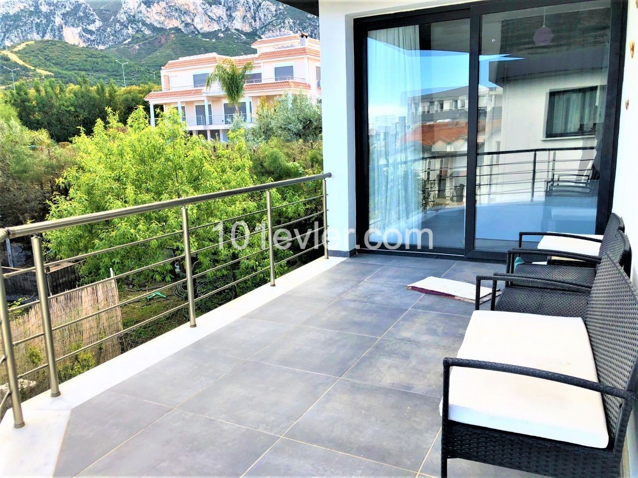 Wonderful 3 +1 Villa for rent in Karaoglanoglu bolgeside !!! ** 