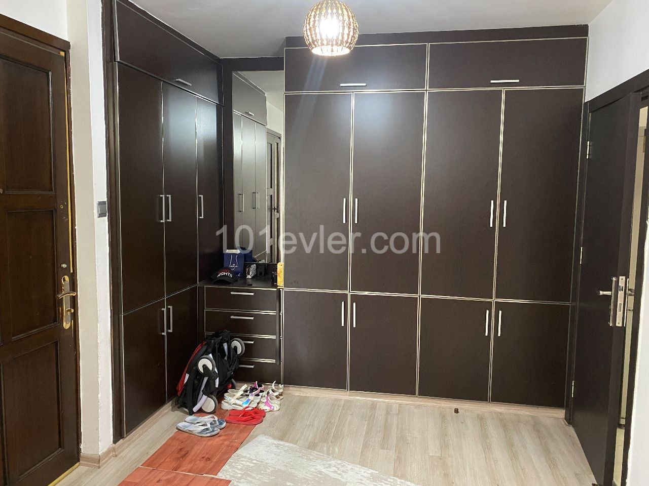 Flat To Rent in Girne Merkez, Kyrenia