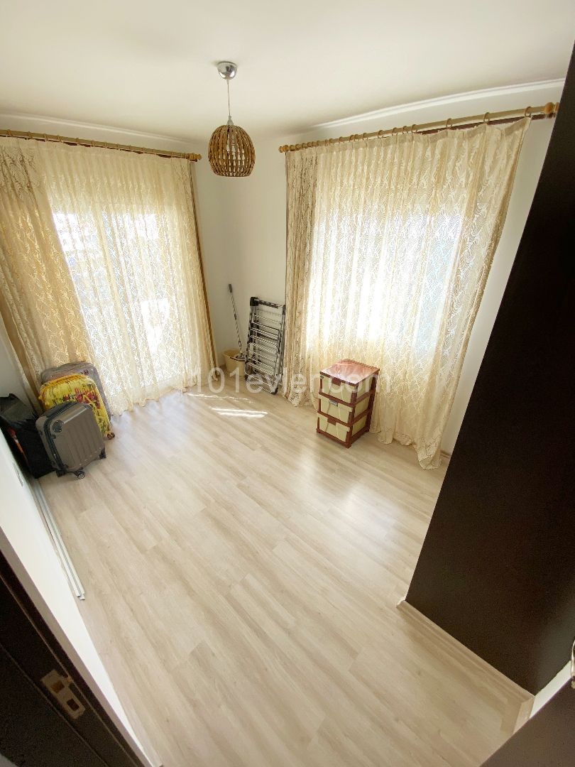 Flat To Rent in Girne Merkez, Kyrenia