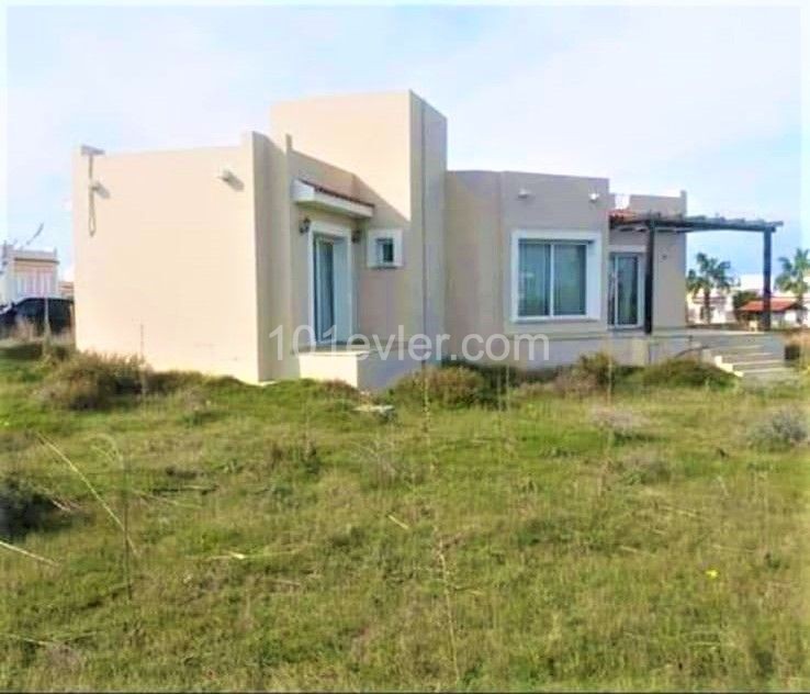 3+1 villas for sale within walking distance of the sea ** 