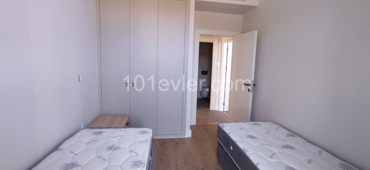 Flat To Rent in Alsancak, Kyrenia