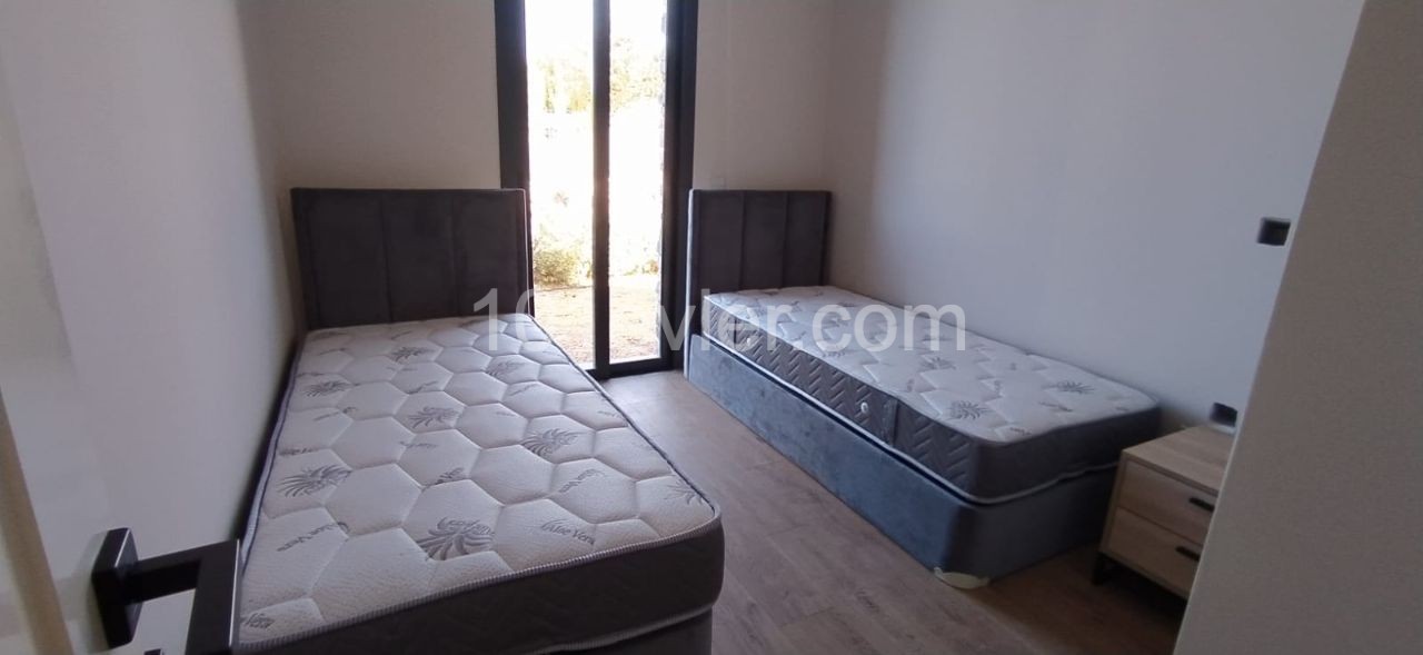 Flat To Rent in Alsancak, Kyrenia